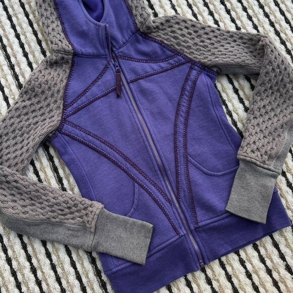 Lululemon Ivivva Grey Knit and Purple Hooded Jacket Zip Up Girls 12 Large - Picture 4 of 4